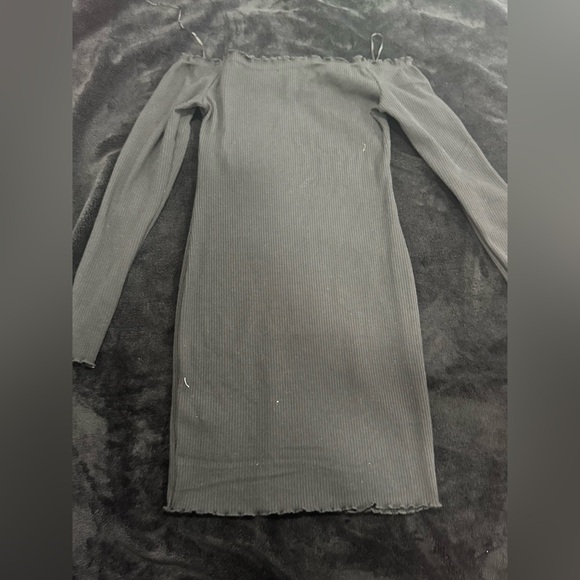 Off-Shoulder Ribbed Dress - Picture 2 of 2